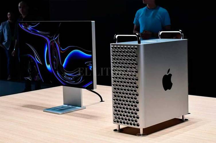No Brasil, o MacPro é vendido a partir de R$ 80 mil.