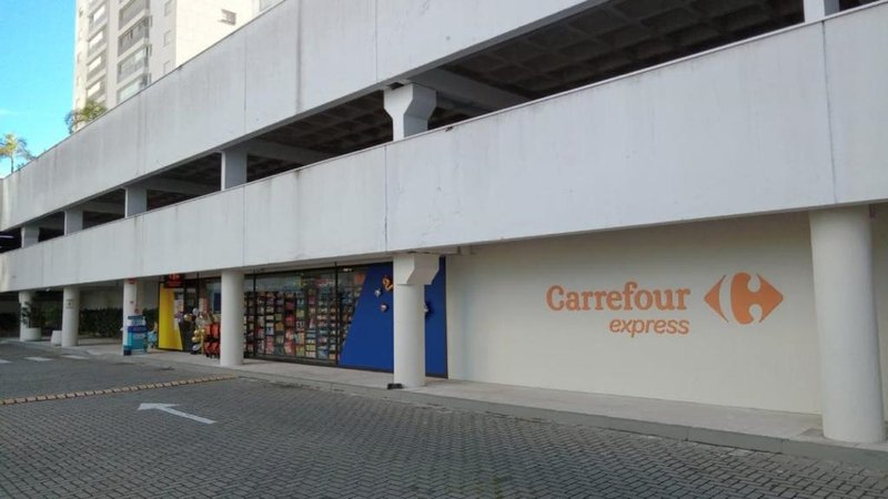 Carrefour