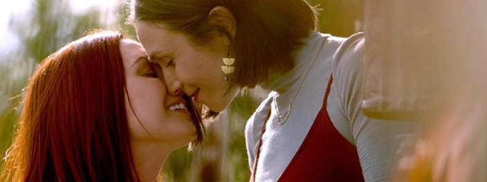 Imagem de: Wynonna Earp: episódio final mostra união de Nicole e Waverly (promo)