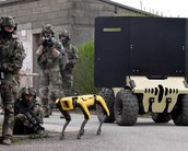 Cão-robô da Boston Dynamics faz teste de combate com exército francês