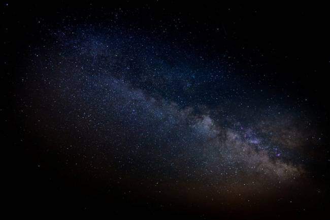 Estima-se que existam 300 milhões de planetas 