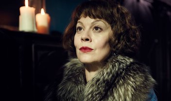 Helen McCroy, atriz de Peaky Blinders e Harry Potter, morre aos 52 anos