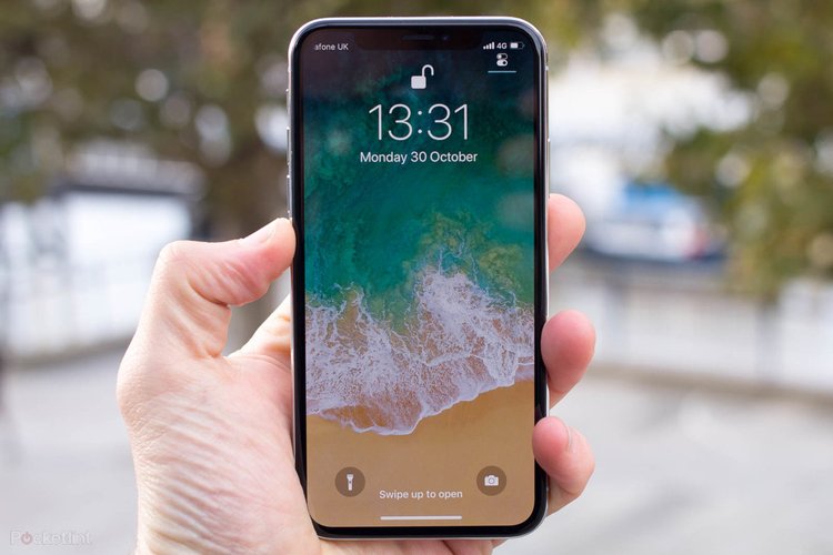 iPhone X é um dos produtos do leilão.