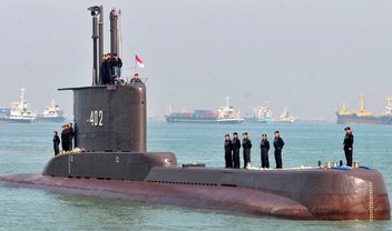 Submarino da Indonésia desaparece com 53 tripulantes a bordo