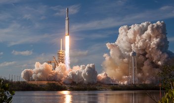 SpaceX e NASA enviam 4 astronautas para Estação Espacial Internacional