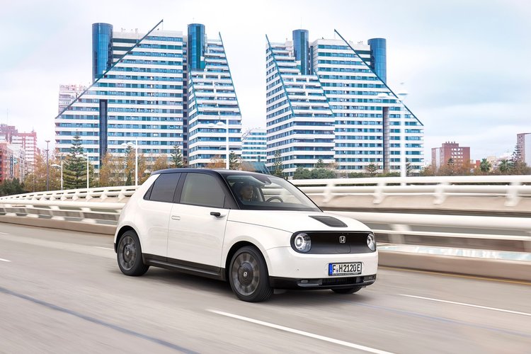 Honda E foi o primeiro carro 100% elétrico da montadora japonesa.