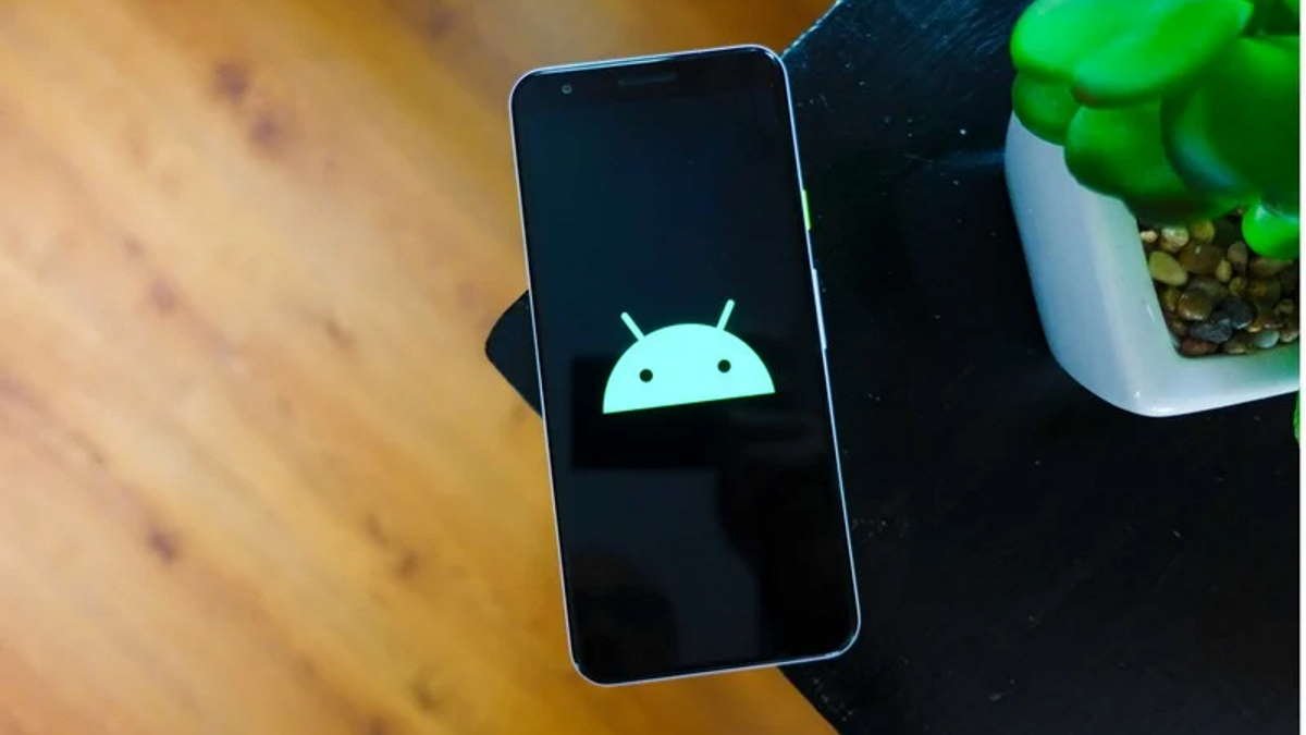 Versão final do Android 12 deve ser lançada apenas no segundo semestre deste ano.