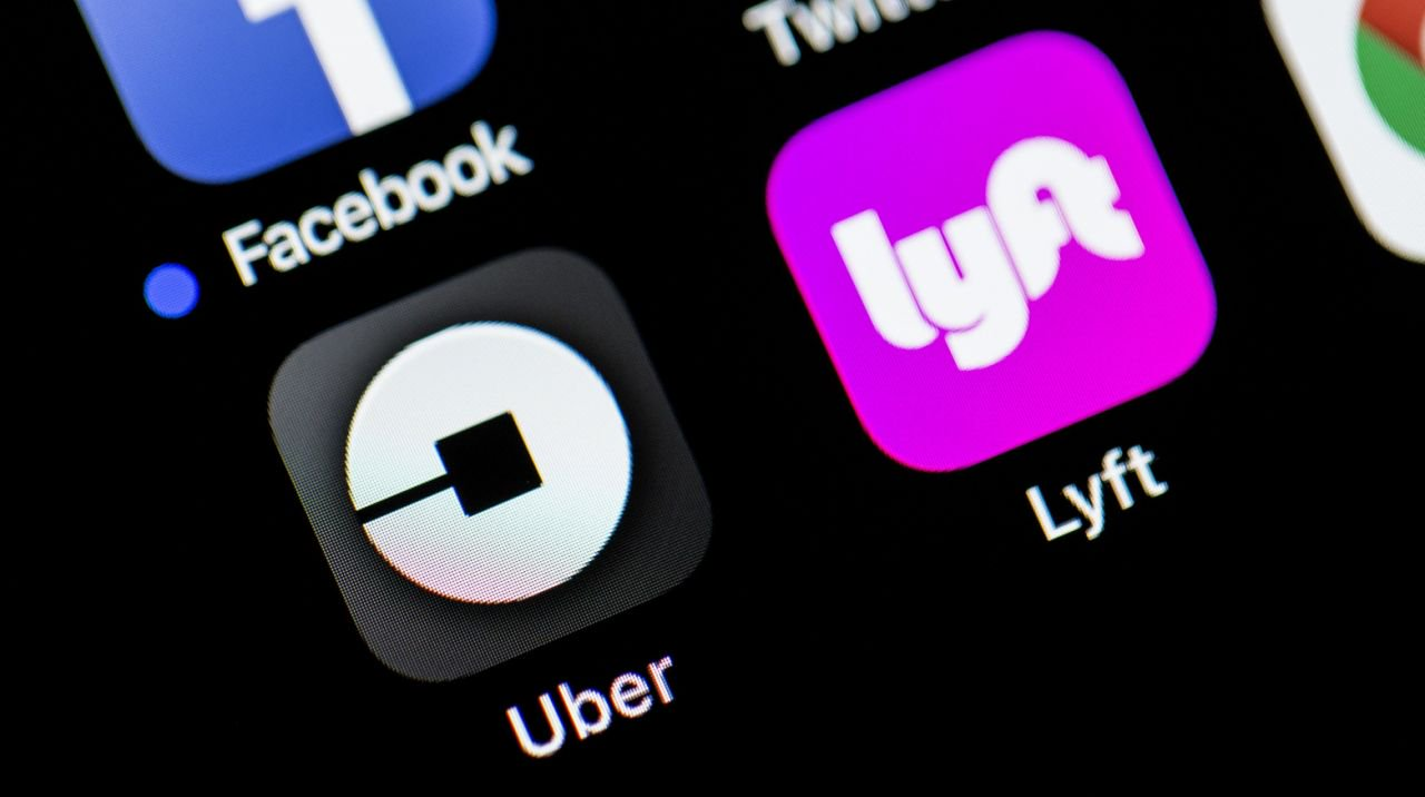 Uber e Lyft são os principais serviços nos EUA.