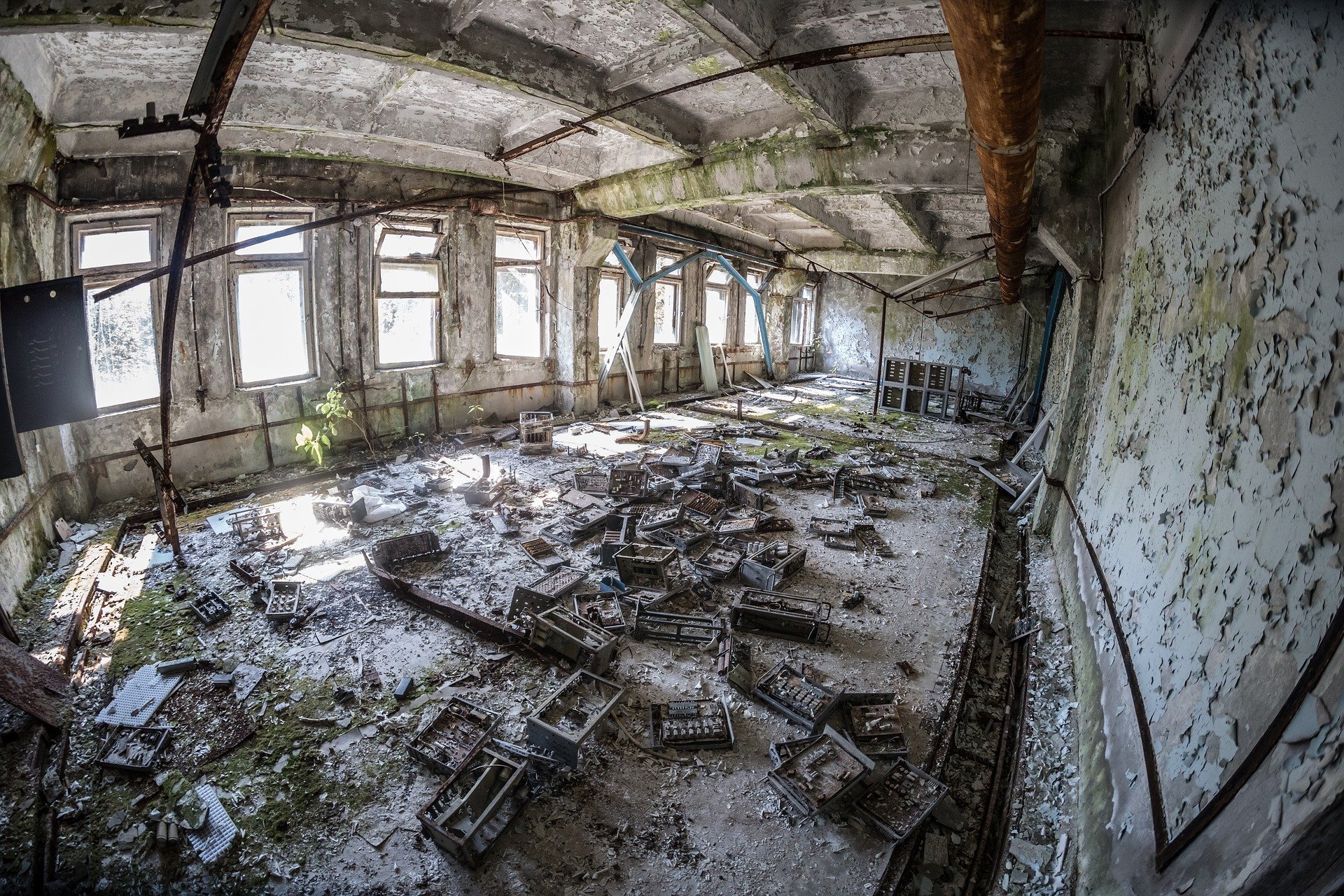 Edifício abandonado em Pripyat. Moradores da região foram afetados pela radiação e muitos desenvolveram câncer de tireoide.