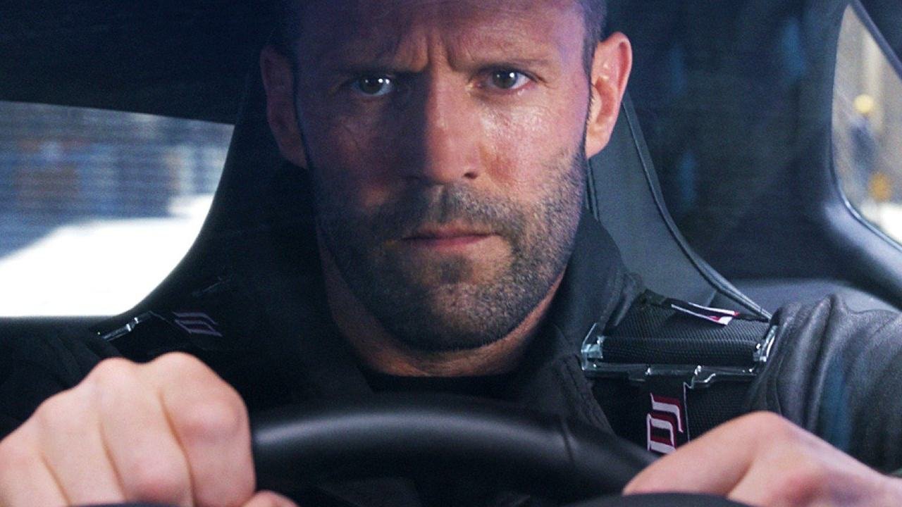 Jason Statham no elenco de Velocidade Furiosa 7 - VALAR MORGHULIS