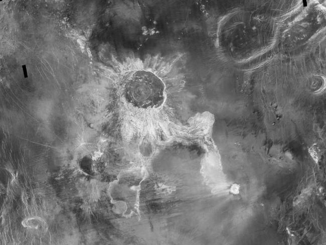 Cratera de impacto na superfície venusiana.