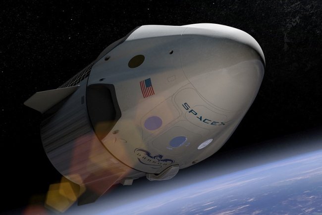 O voo será feito na nave Crew Dragon da SpaceX.