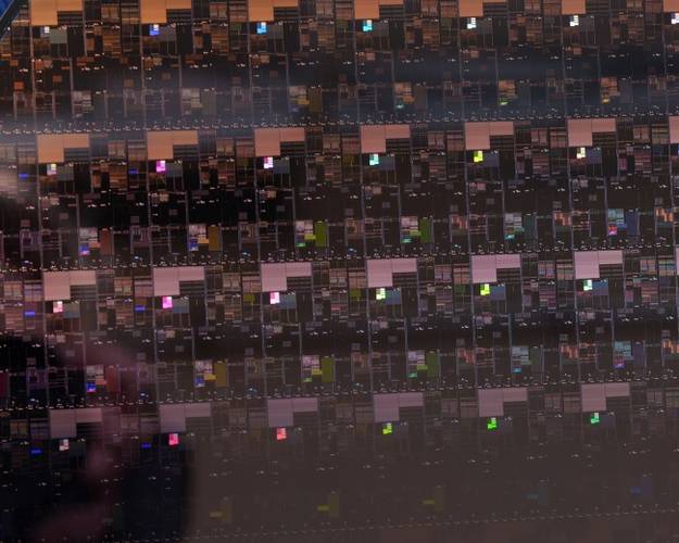 Chip de 2 nm em uma versão ampliada.