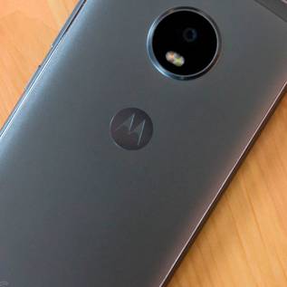 Imagem de LineageOS traz Android 11 ao Moto G5, E5 Plus e mais celulares