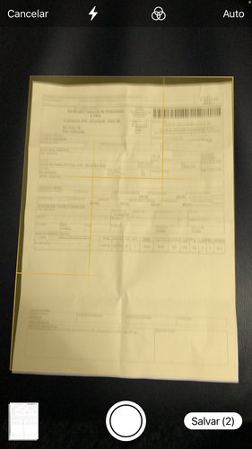 Espera aparecer a sombra amarela para apertar o botão e escanear o seu documento