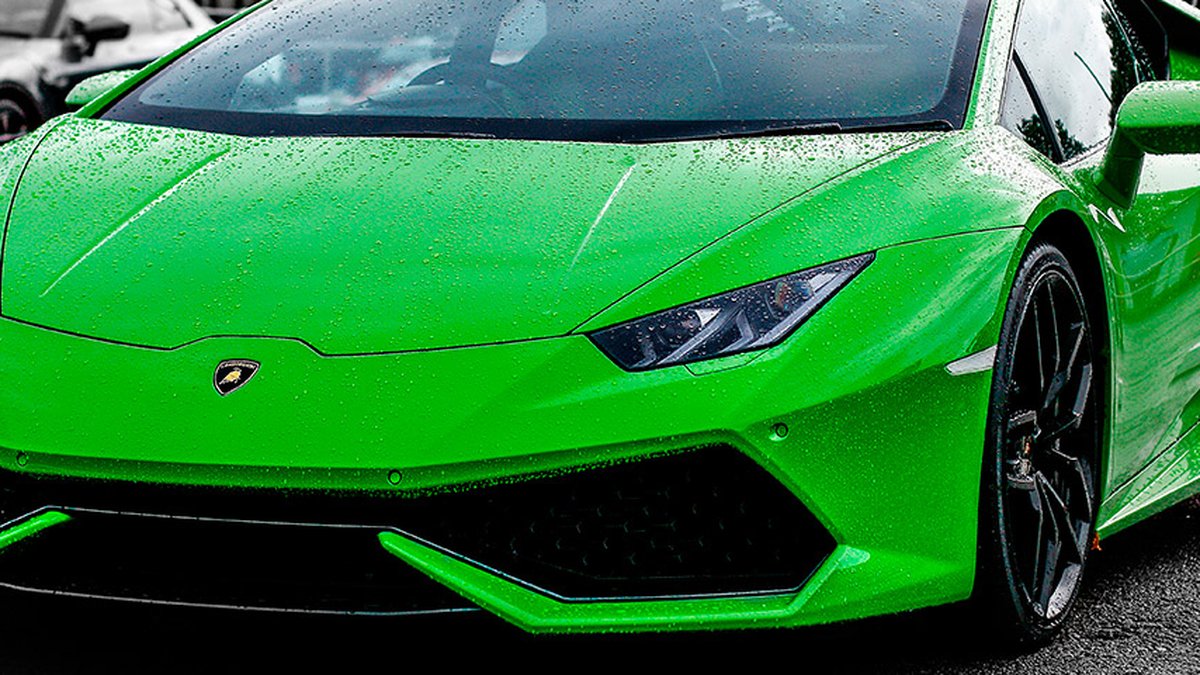 Novo carro da Lamborghini é tão potente que não deve circular em vias  públicas