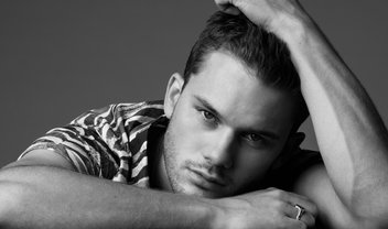 Lanterna Verde: Jeremy Irvine pode protagonizar série do HBO Max