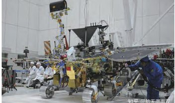 Rover chinês Zhurong começa a explorar Marte; veja fotos