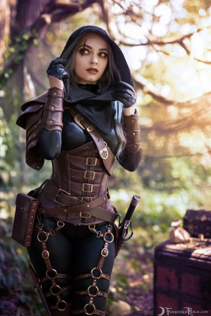 Cosplayer Genevieve (@genthehobbit no Instagram) compartilha seu cosplay de ladra de Skyrim