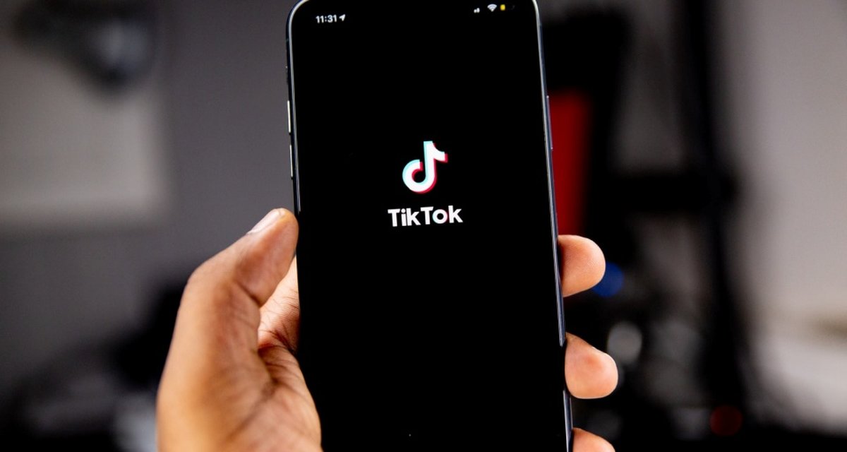 TikTok é processado na União Europeia por anúncios para crianças