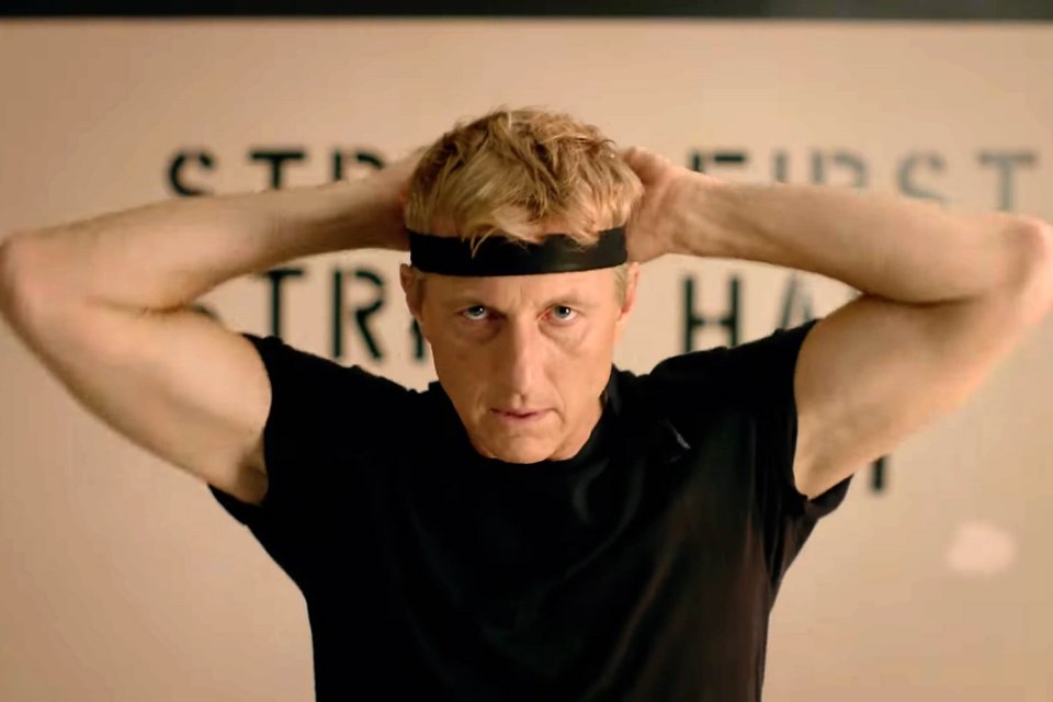 Para ator de 'Cobra Kai', série busca a redenção de Johnny Lawrence