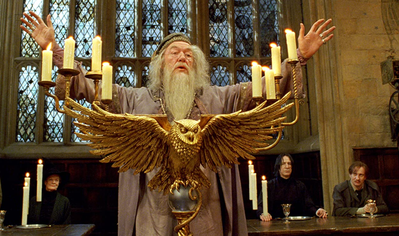 Michael Gambon como Albus Dumbledore.