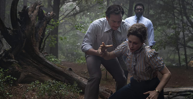 Vera Farmiga, Patrick Wilson e Keith Arthur Bolden em 'Invocação do Mal 3: A Ordem Do Demônio'.