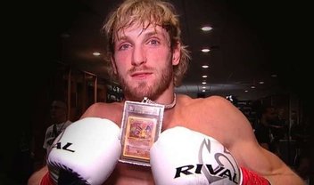 Logan Paul carrega carta rara de Charizard em luta