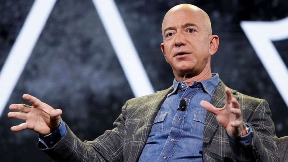 Fortuna de Jeff Bezos é estimada em US$ 177 bilhões.
