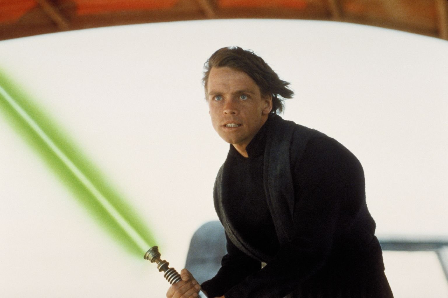 Assistir a Star Wars: Os Últimos Jedi (Episódio VIII)