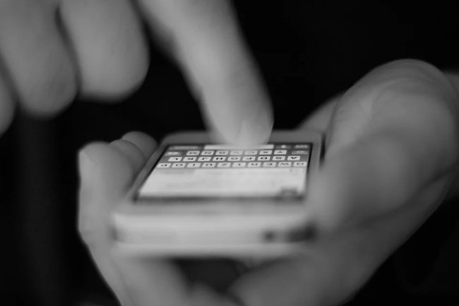 Mais de 27 milhões de mensagens entre criminosos foram monitoradas na plataforma.