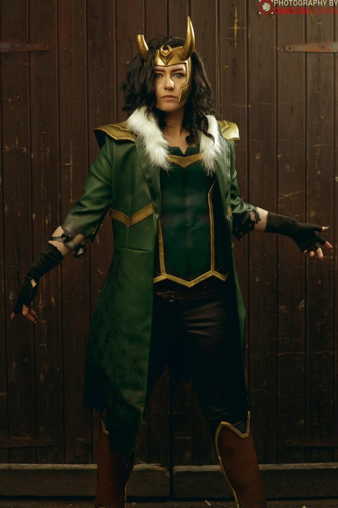 Apollo em cosplay de Loki
