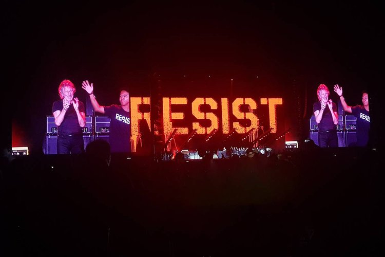 Waters já havia criticado Zuckerberg em turnê mundial em 2018.