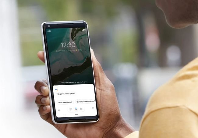 O Google Assistente está nos celulares e em vários outros dispositivos.