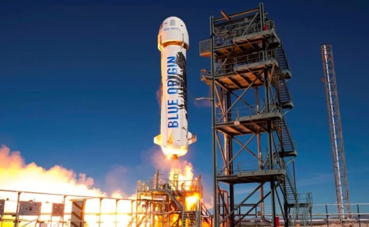 Lançamento do foguete New Shepard, que levará o bilionário Jeff Bezos ao espaço.