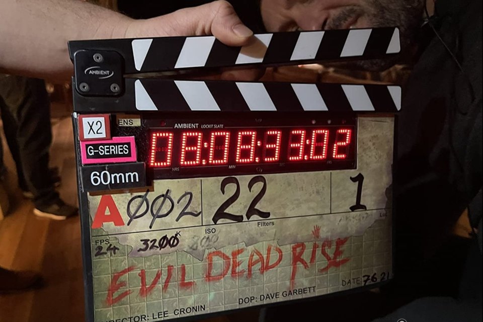 Evil Dead Rise  Atriz Mia Challis entra para o elenco do filme da