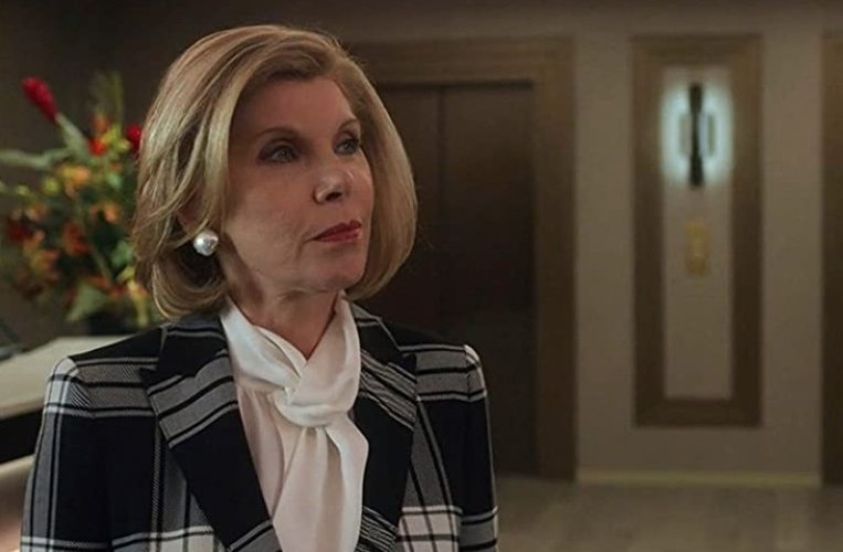 Christine Baranski como Diana Lockhart durante o segundo episódio da 5ª temporada da série. (Paramount+/Reprodução)