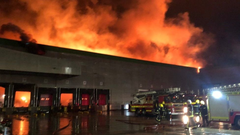 Incêndio em 2019 destruiu completamente instalações do grupo nos EUA.
