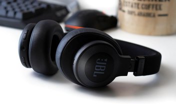 Fones de Ouvido JBL: comparativo entre Club One e Tour One