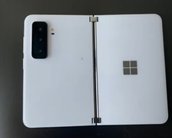 Fotos do Surface Duo 2 confirmam câmera traseira tripla