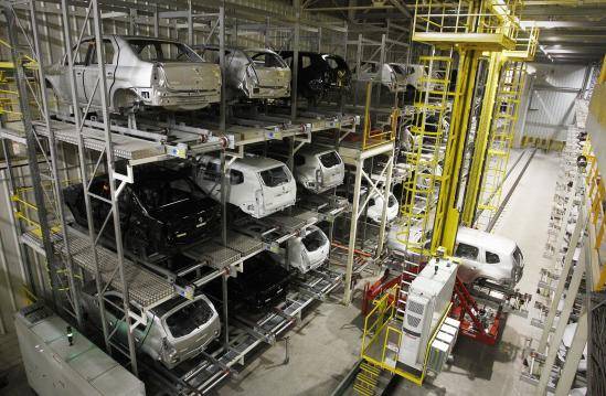 Renault e outras montadoras pararam produção por falta de chips. (Fonte: Renault/Reprodução)