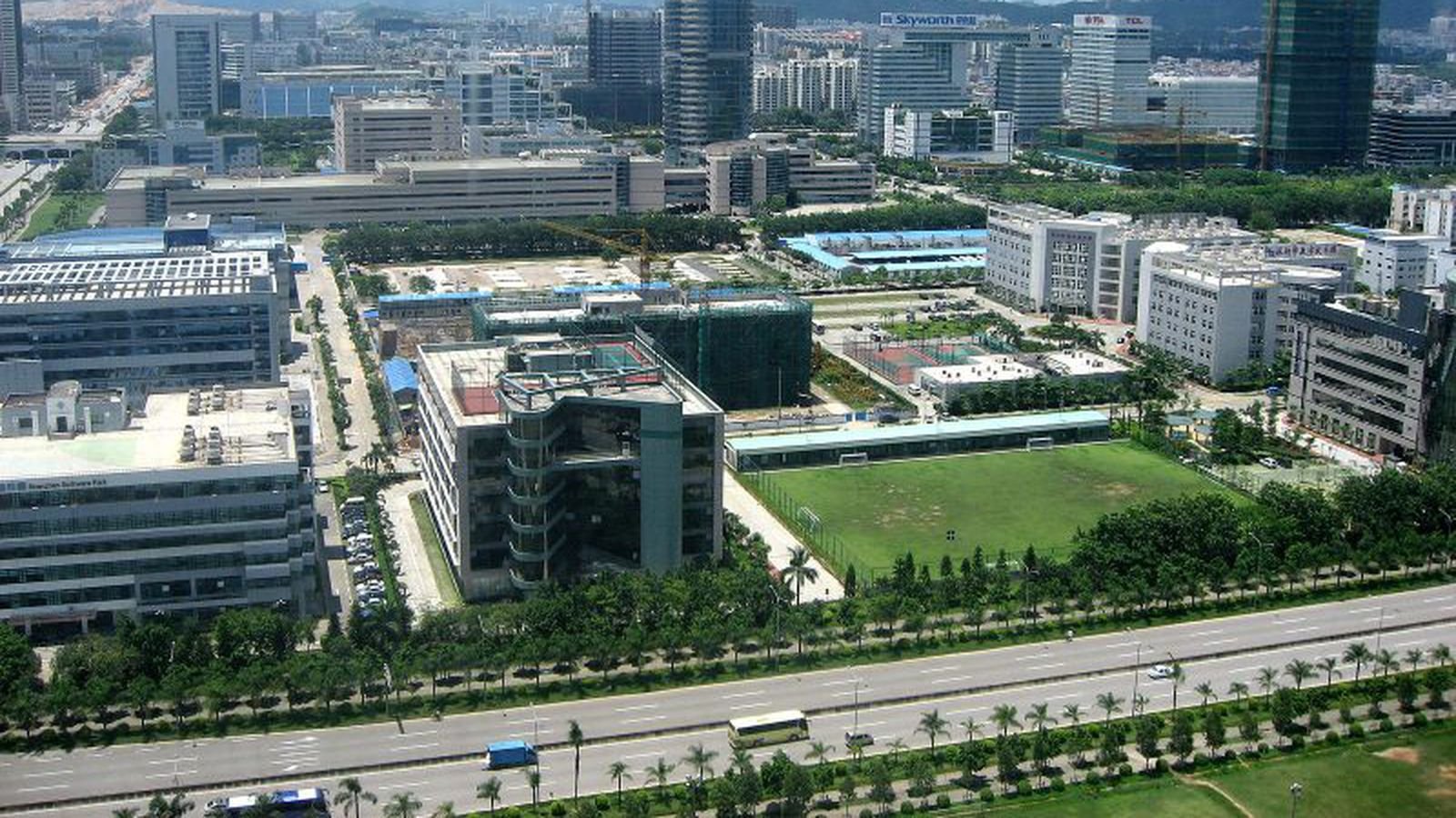 Parque industrial de alta tecnologia em Shenzhen, na China. (Fonte: Mac Rumor / Reprodução)