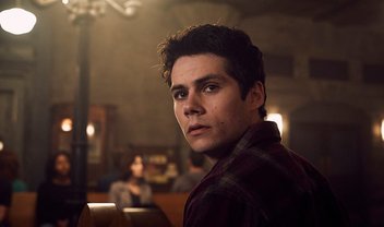 Dylan O'Brien: ator de Teen Wolf surpreende fãs com novo visual; veja! 