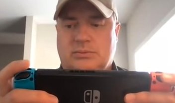 Brendan Fraser atrasa chamada com fã para terminar jogo em seu Switch