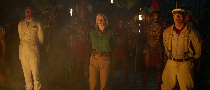 Dwayne Johnson, Emily Blunt e Jack Whitehall em 'Jungle Cruise'.