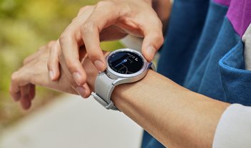 Samsung Galaxy Watch 4 ganha o próprio recurso de WalkieTalkie