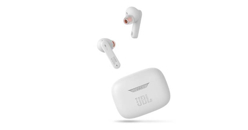 JBL Tune 230NC.