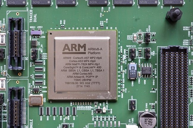 Processadores da ARM estão presentes em celulares e diversos outros dispositivos.