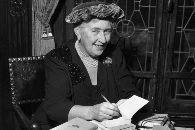 (Fonte: Agatha Christie Hulton Archive/Veja/Reprodução)