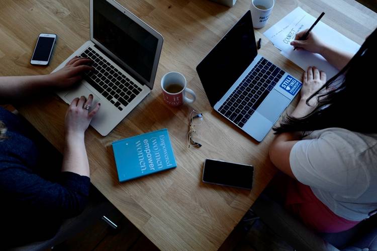 Os notebooks de tornaram grandes aliados de profissionais, estudantes e gamers que passaram a realizar suas atividades em casa.